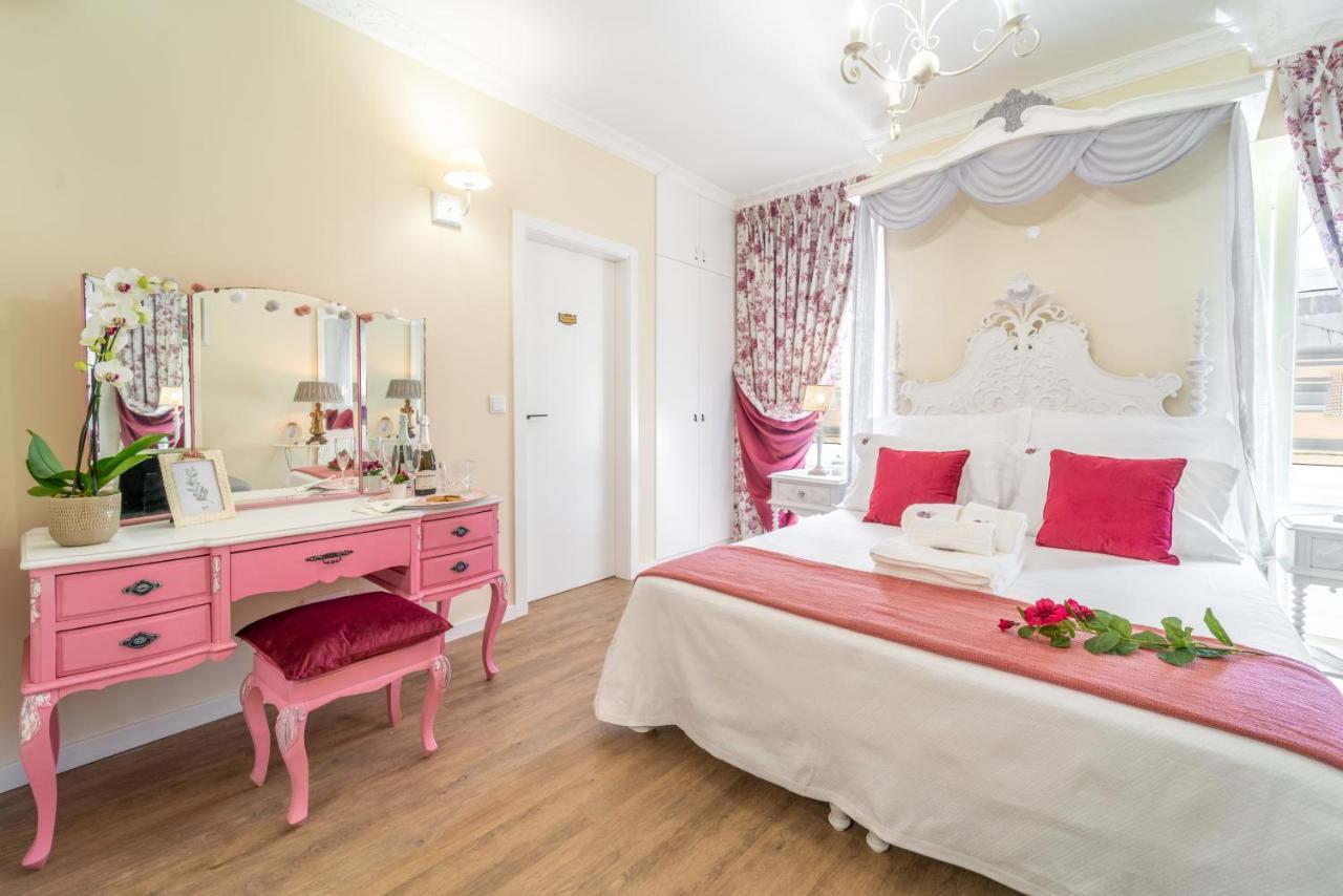 פארו 7 Styles Apartments By Raspberry Cascade מראה חיצוני תמונה