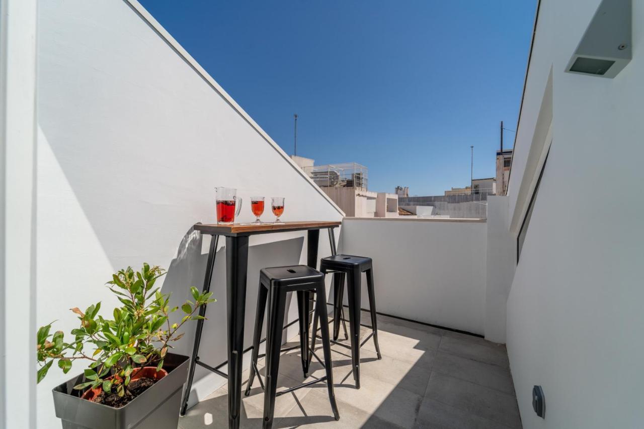 פארו 7 Styles Apartments By Raspberry Cascade מראה חיצוני תמונה