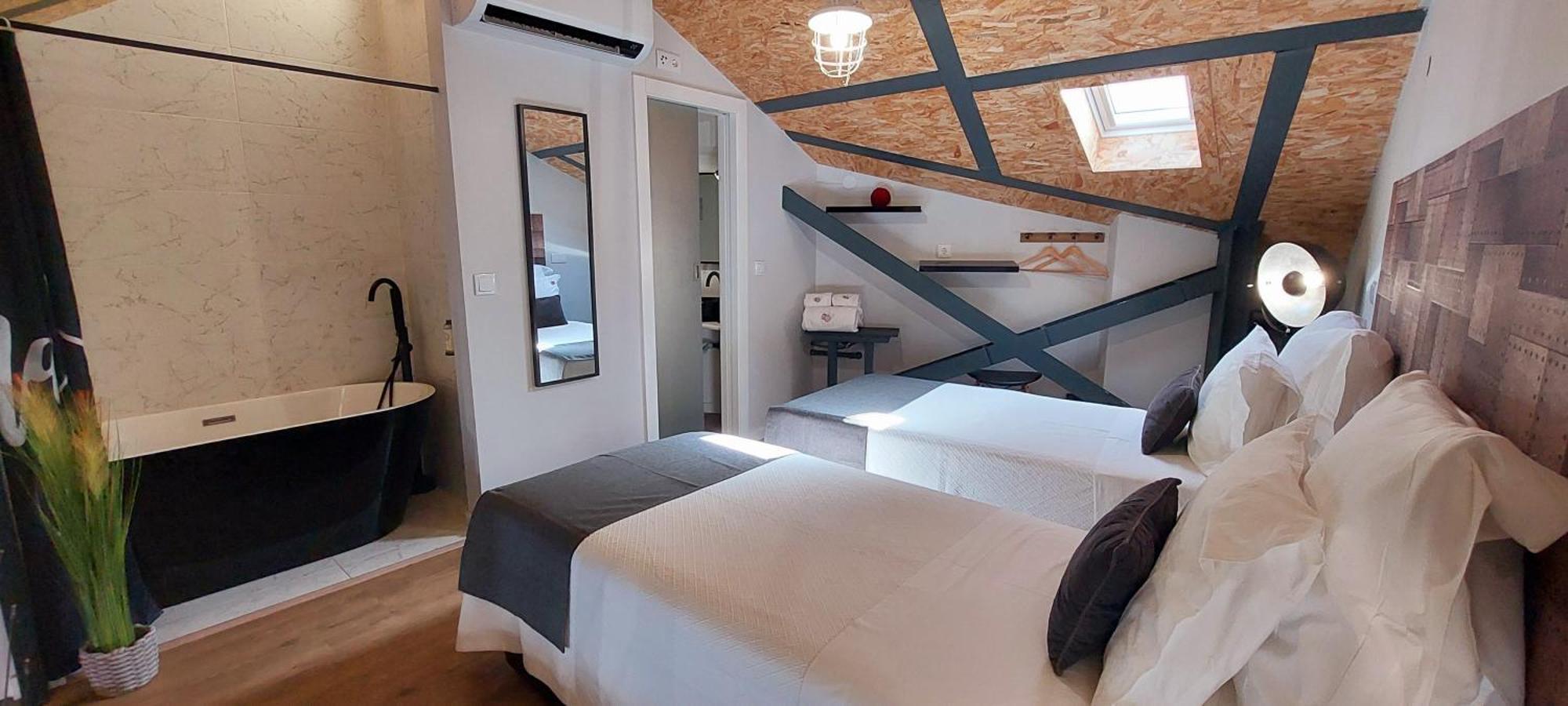 פארו 7 Styles Apartments By Raspberry Cascade חדר תמונה